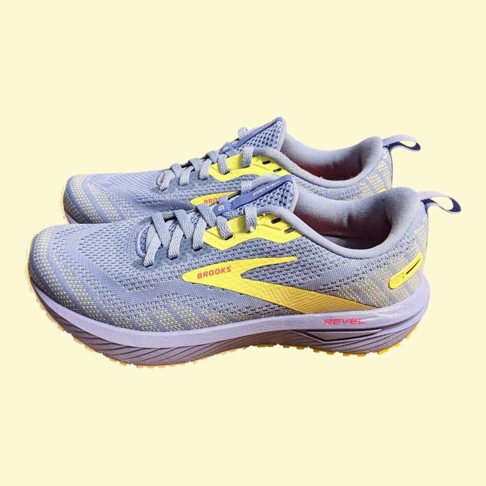 Brooks Women's Lavender and Yellow Athletic Running Shoes